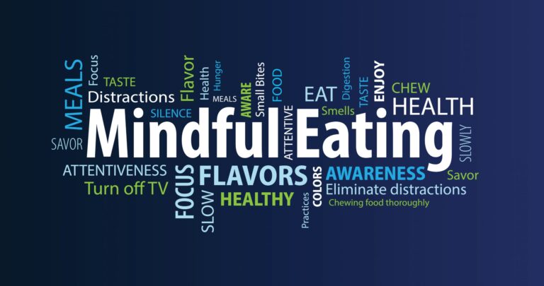 🥗 The Power of Mindful Eating: How Paying Attention Can Transform Your Health 💙🌿